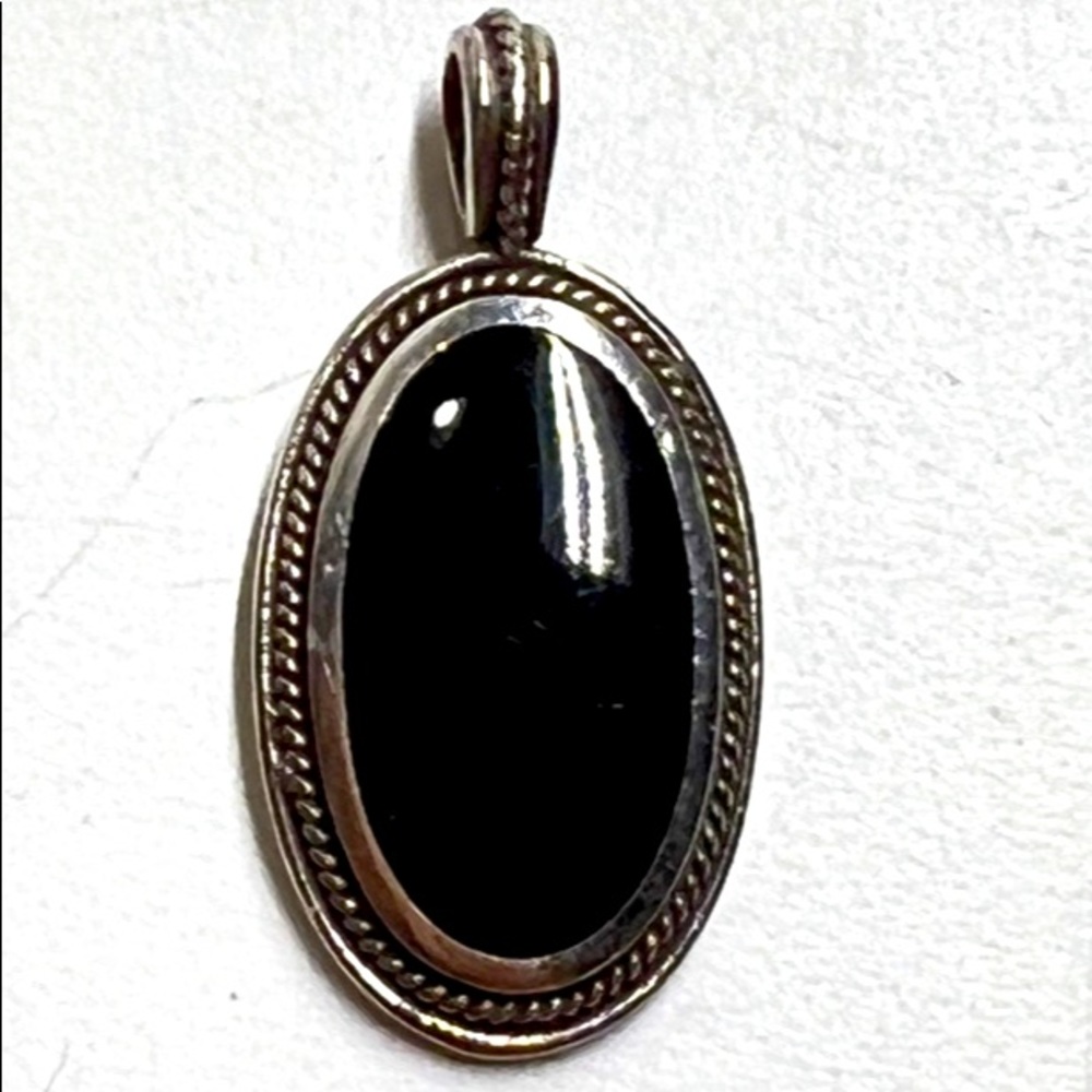 925 Vintage Sterling Silver Black Onyx Beaded Pendant